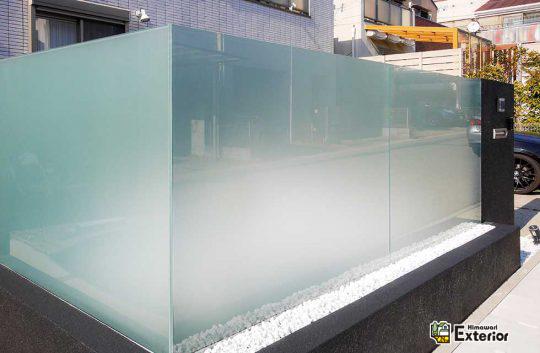 ガラスフェンスでスタイリッシュな外構 神戸市西区 強化ガラス 神戸 三田 明石 外構 エクステリア はひまわりエクステリアへ ガラスフェンスでスタイリッシュな外構 神戸市西区 強化ガラス 神戸 三田 明石 外構 エクステリア はひまわりエクステリアへ